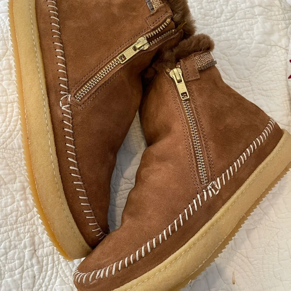 Laidback London Setsu bootie.Suede Ankle Boots with shearling Lining - Picture 2 of 6